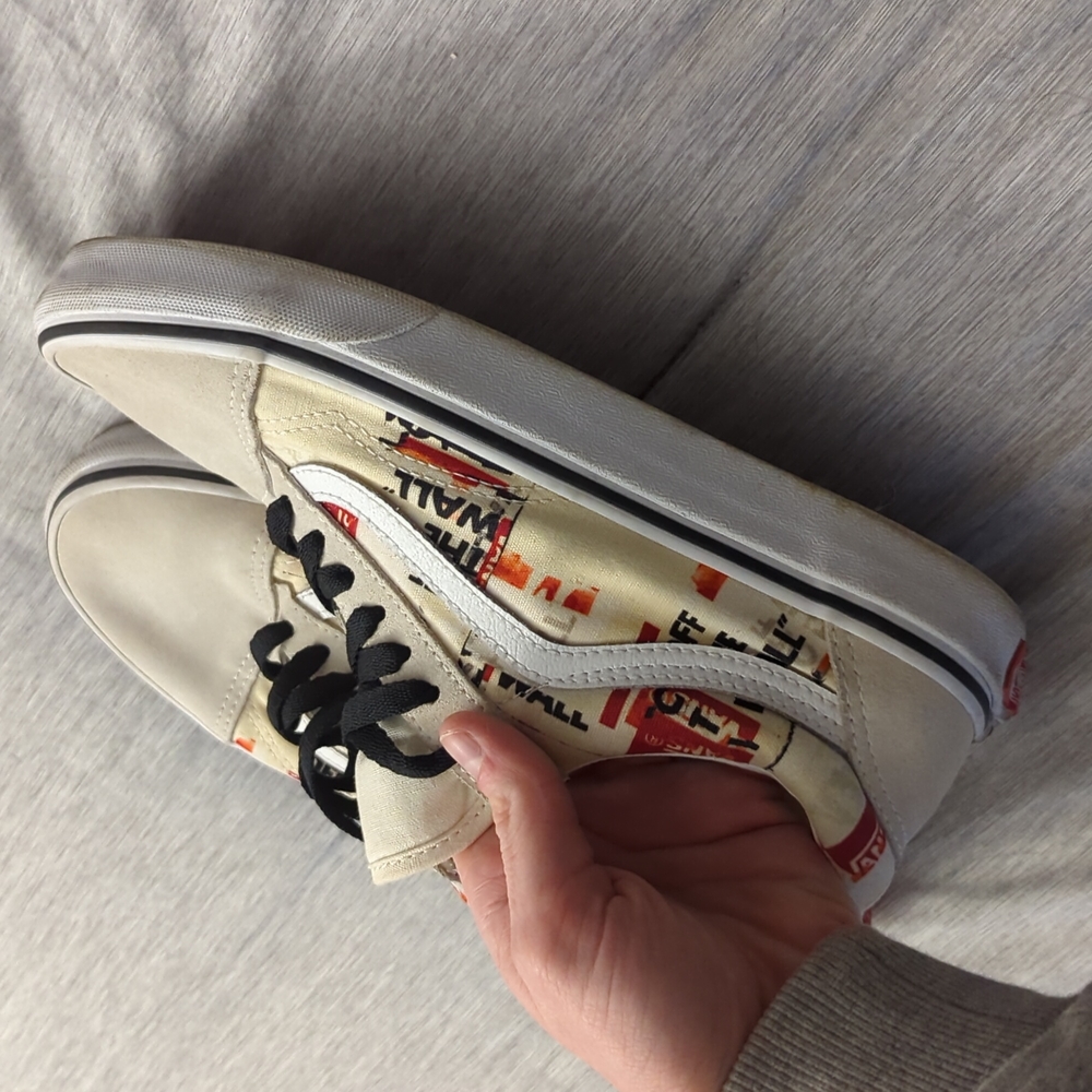 Vans "off the wall" print shoes